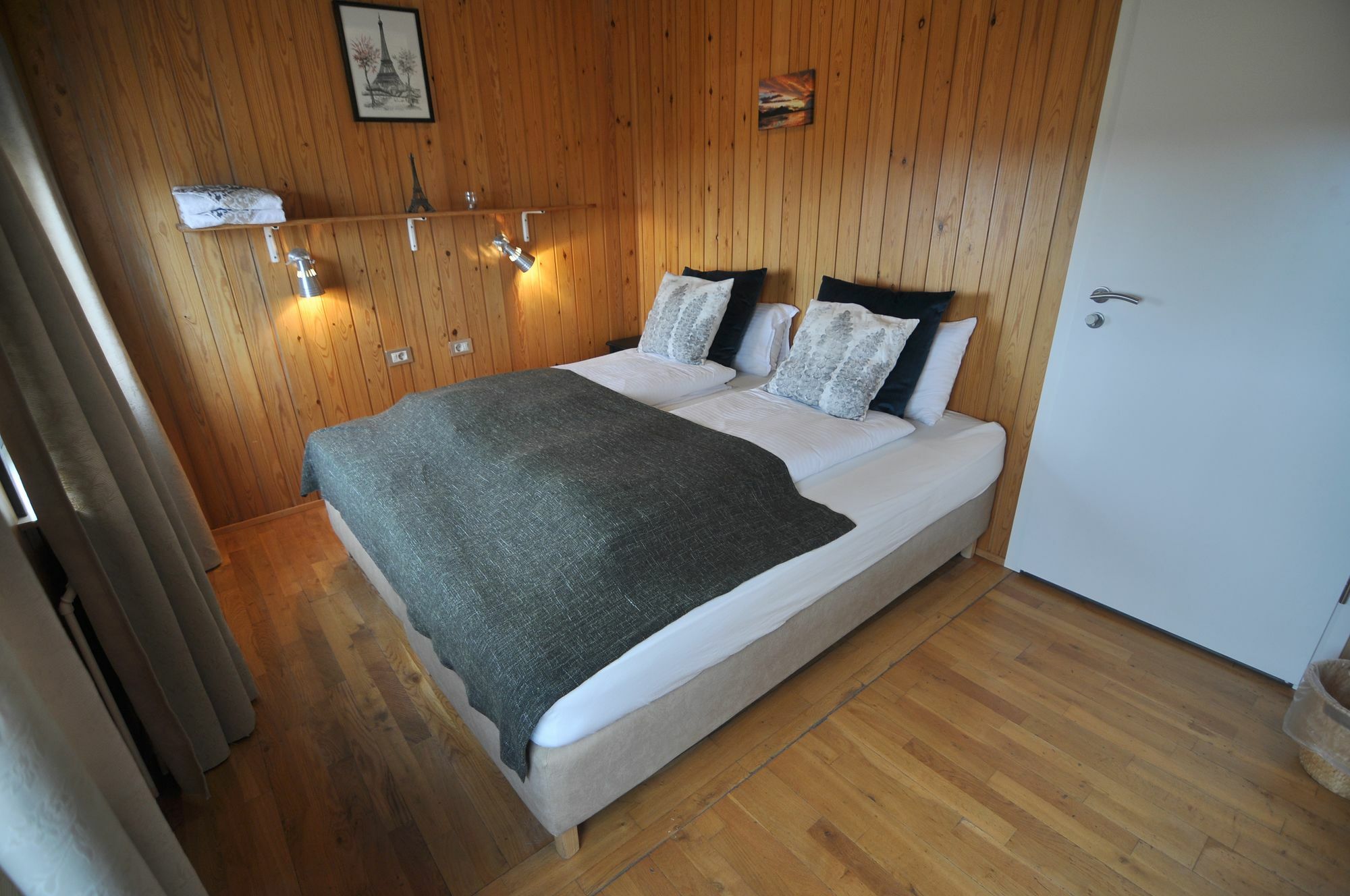 ホテル Haukaberg House ホプン エクステリア 写真